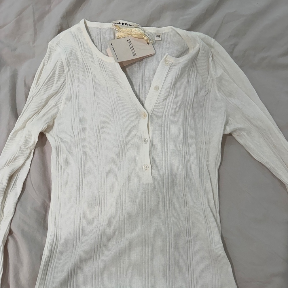 Doen Paola Tee in Salt size L NWT